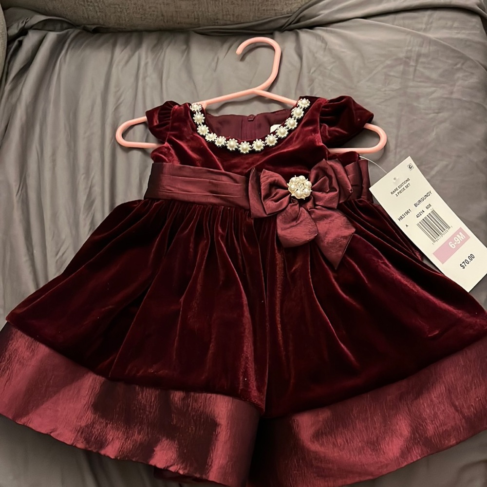 RARE EDITIONS FORMAL BABY DRESS (so cute)